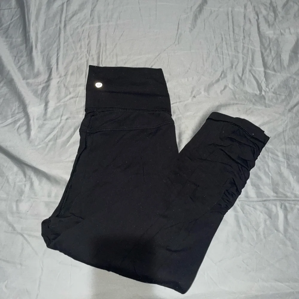 Lululemon leggings crop 4 - Picture 3 of 3